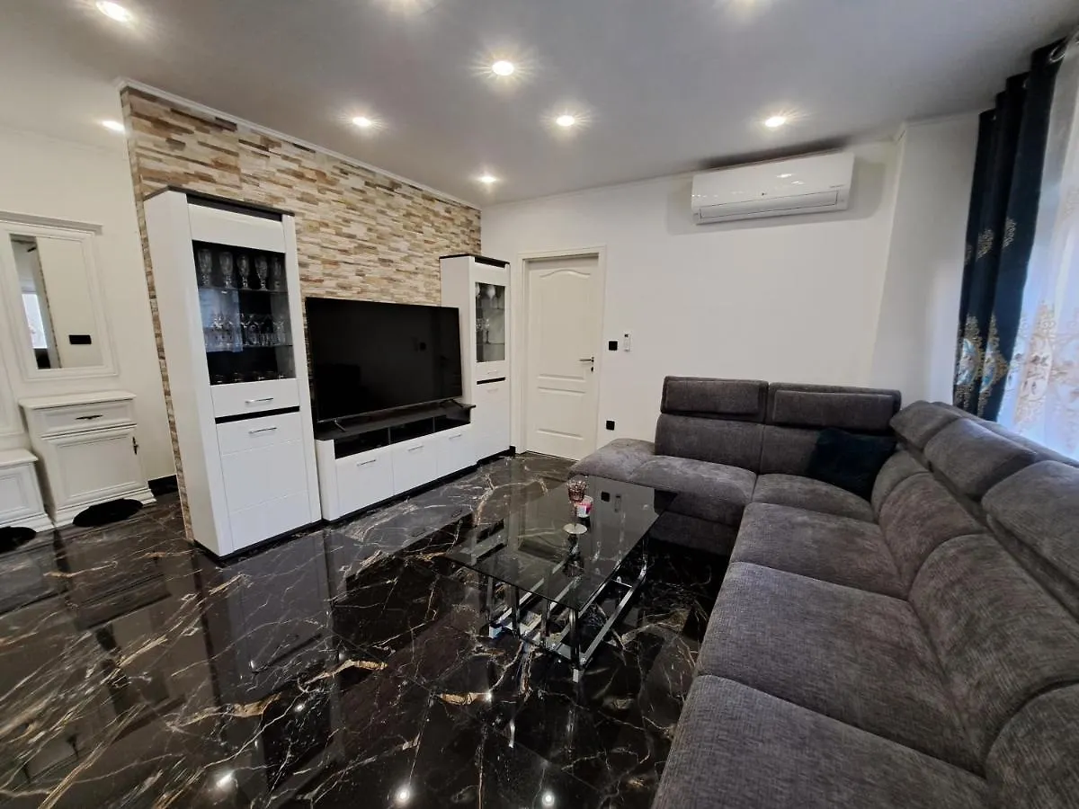 Apartment Monaco